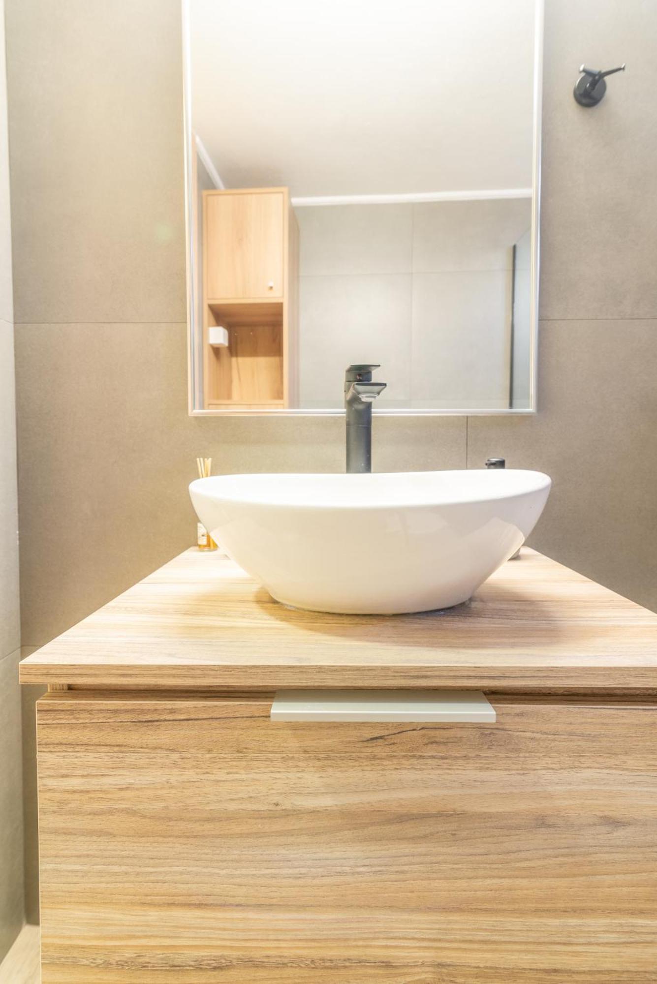 הרקליון New Renovated Apt In City Center מראה חיצוני תמונה